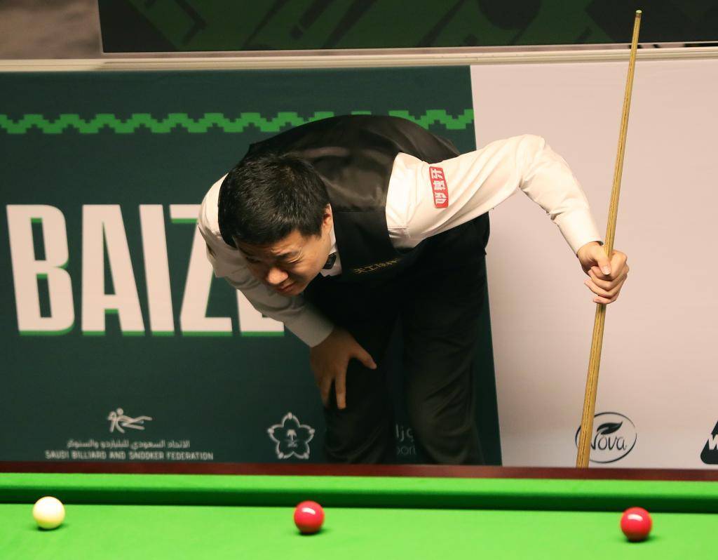 事无疑为中 事无疑为中