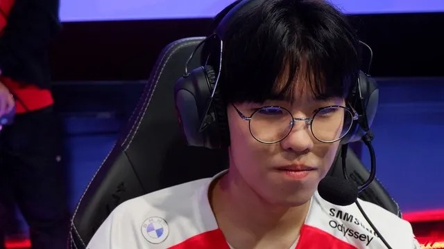 8场较量中 8场较量中