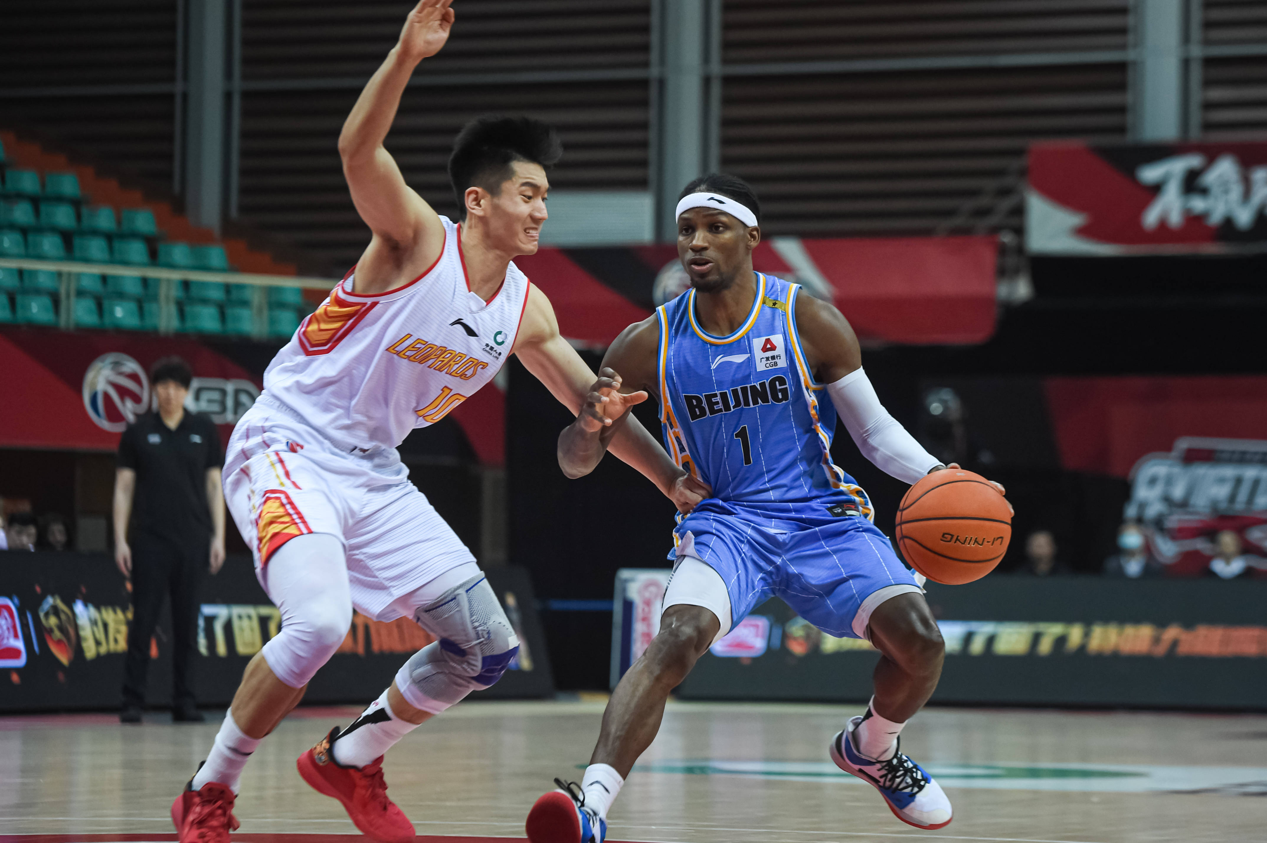 收牵制6号 收牵制6号