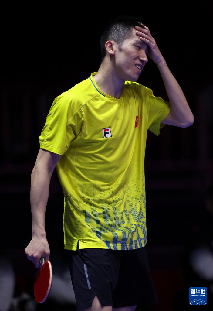 定的更衣室 定的更衣室